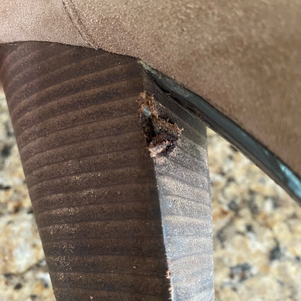 VINCE CAMUTO  Braden Suede Slouch Boots Almond Latte 3" Heel Size 9 - Picture 12 of 13